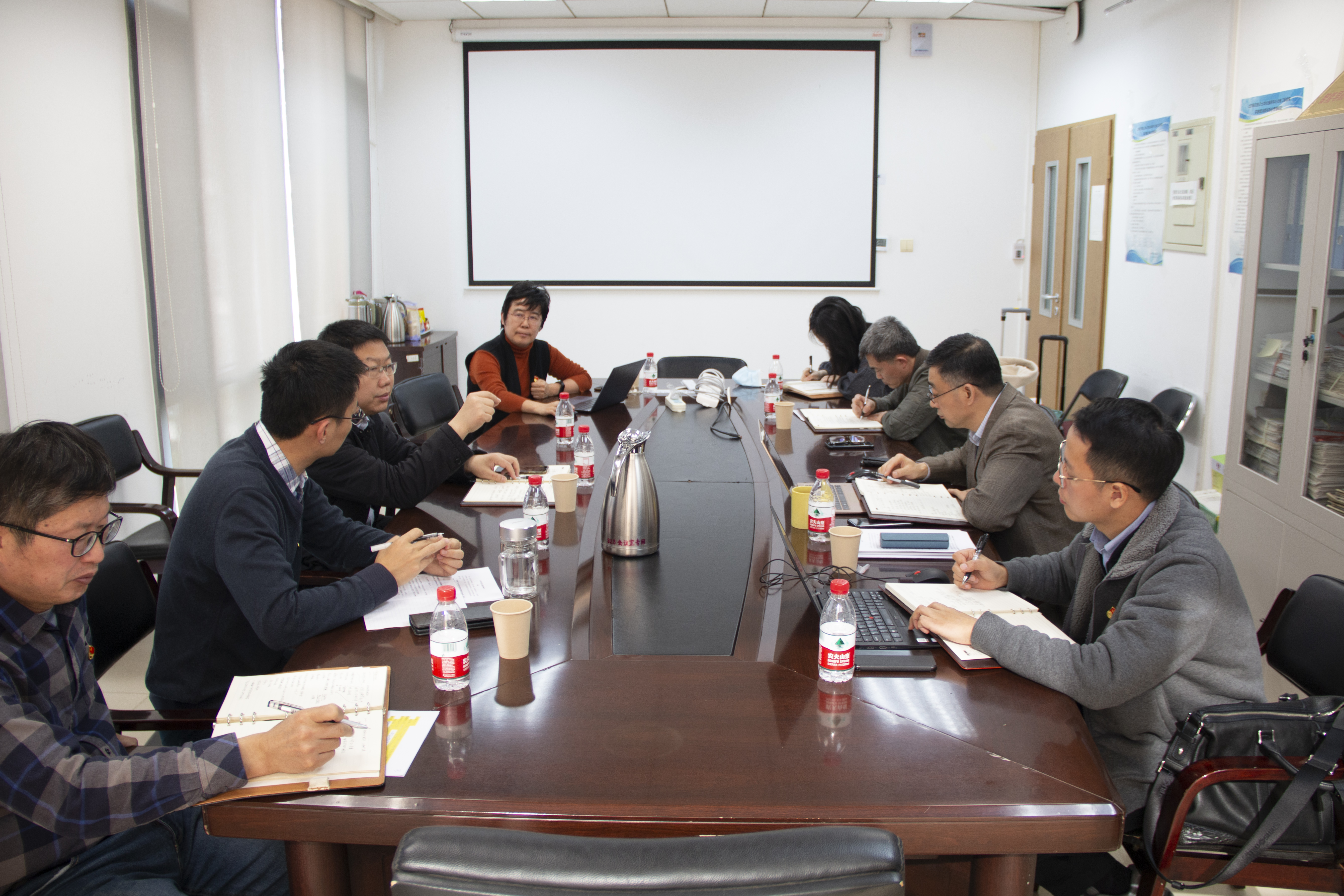 吕卫锋 (1).jpg